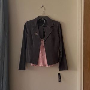 2000s IN San Francisco Gray Pink Pinstripe Suit 7J NWT